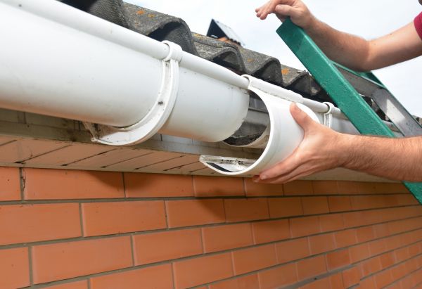 Cost of Gutter Seam Repair in Castle Rock