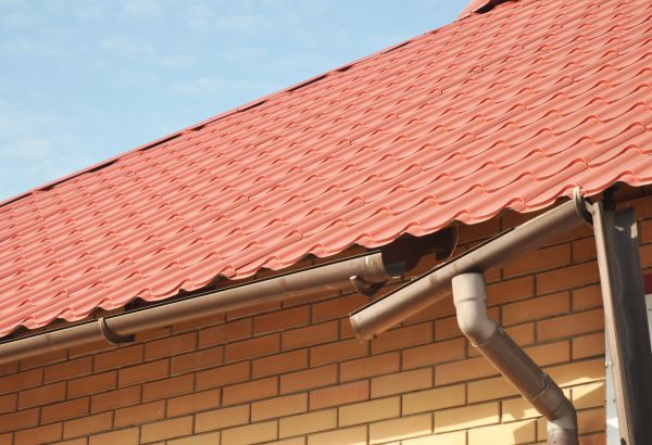 Cost of Loose Gutter Repair in Castle Rock