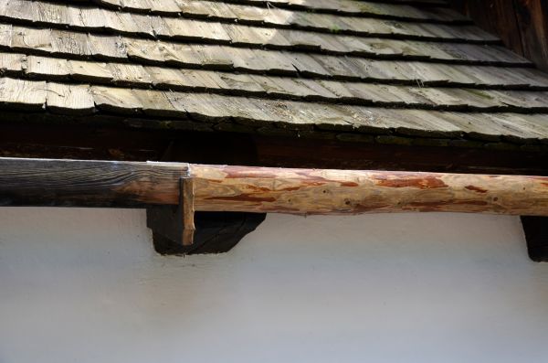 Cost of Wood Gutters Installation in Castle Rock